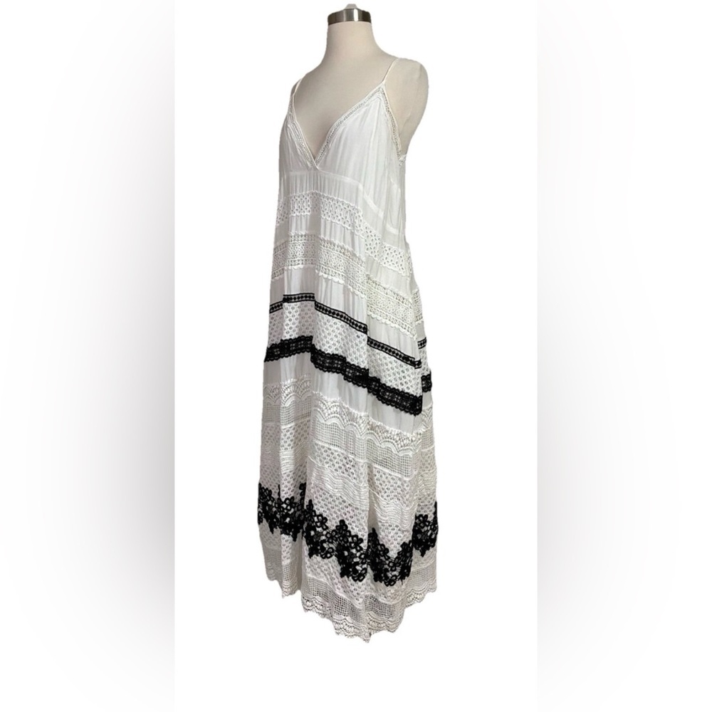 By Anthropologie Sleeveless V-Neck Lace Maxi Dress in White & Black Size Medium - Picture 10 of 12